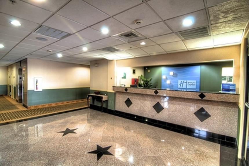 Baymont By Wyndham Houston Brookhollow Interior foto